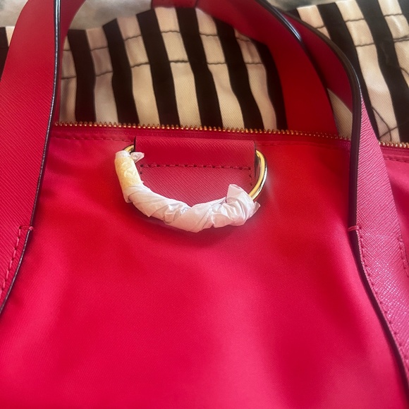 BRAND NEW Henri Bendel Jetsetter convertible bag - Picture 4 of 8